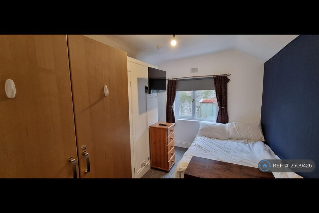 Ensuite Room 