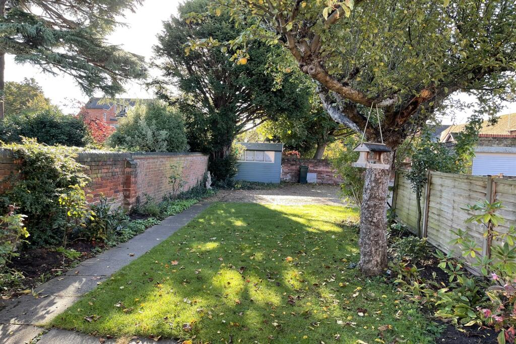Garden / Driveway  (