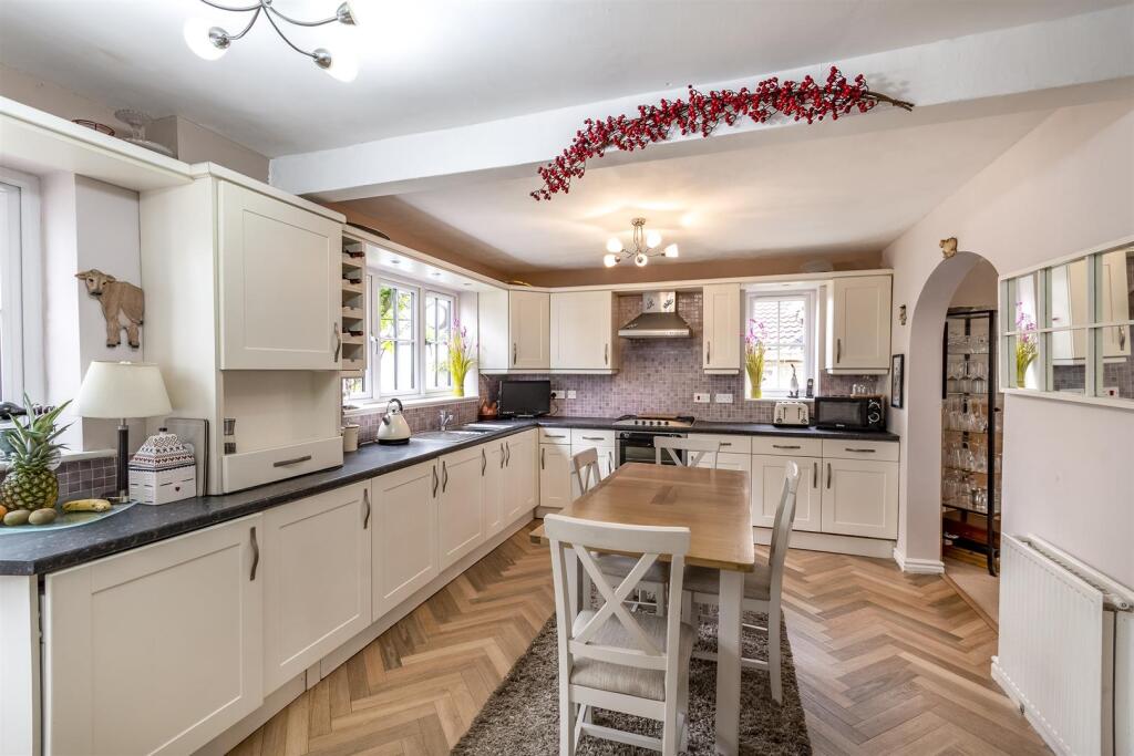 Breakfast Kitchen