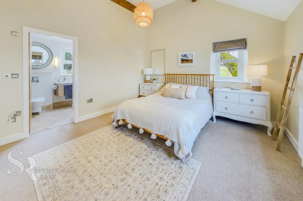 Principal Bedroom Suite