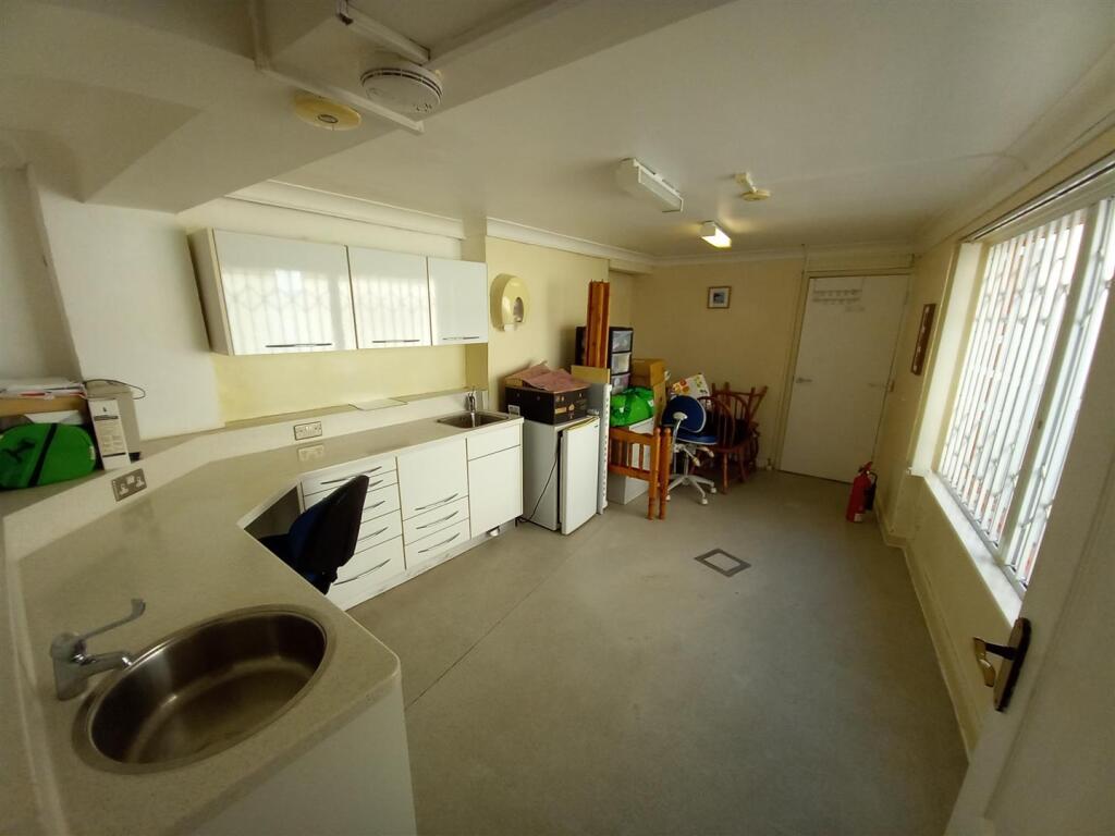 North Road shop 2.jpg