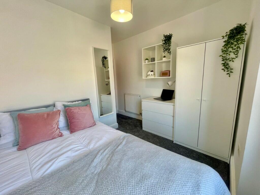 Ermine Road, Chester, Cheshire, CH2