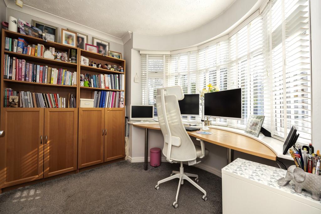 37 Fleming drive-07