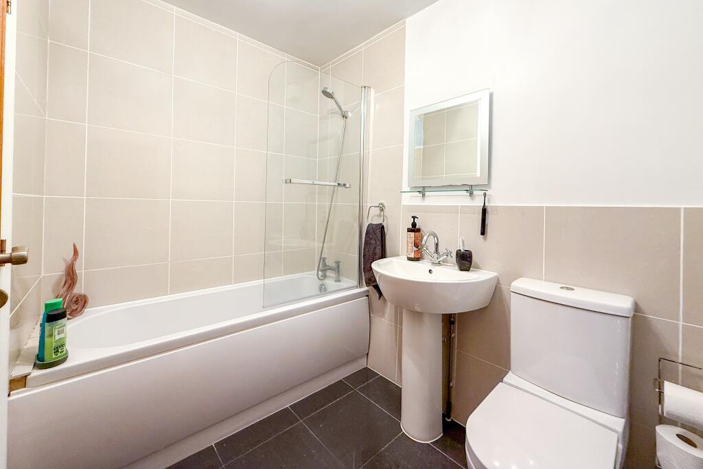 Annexe Bathroom