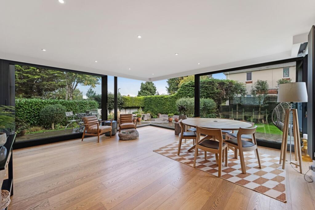 Open Plan Family Room