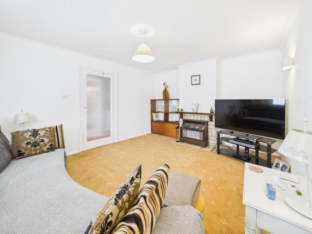 CAM01740G0-PR0434-STILL007