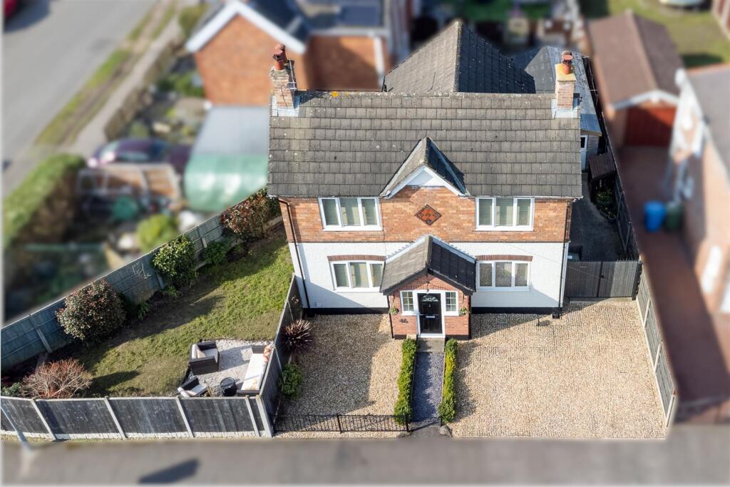 46 Cherry Holt Retford Drone Front.jpg