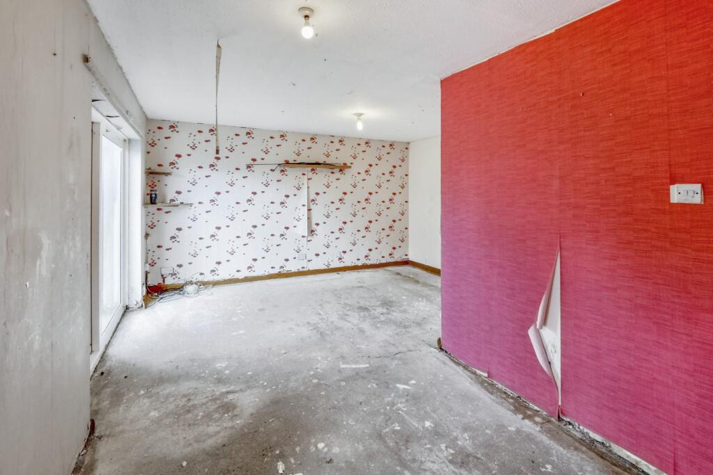 23 Redruth Drive, Mansfield, Nottinghamshire, NG18 4QB