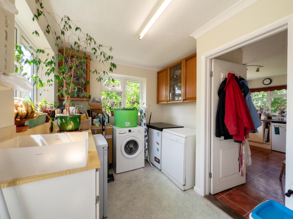 20250616110846 - IMG_9374 - 1 Capel Close