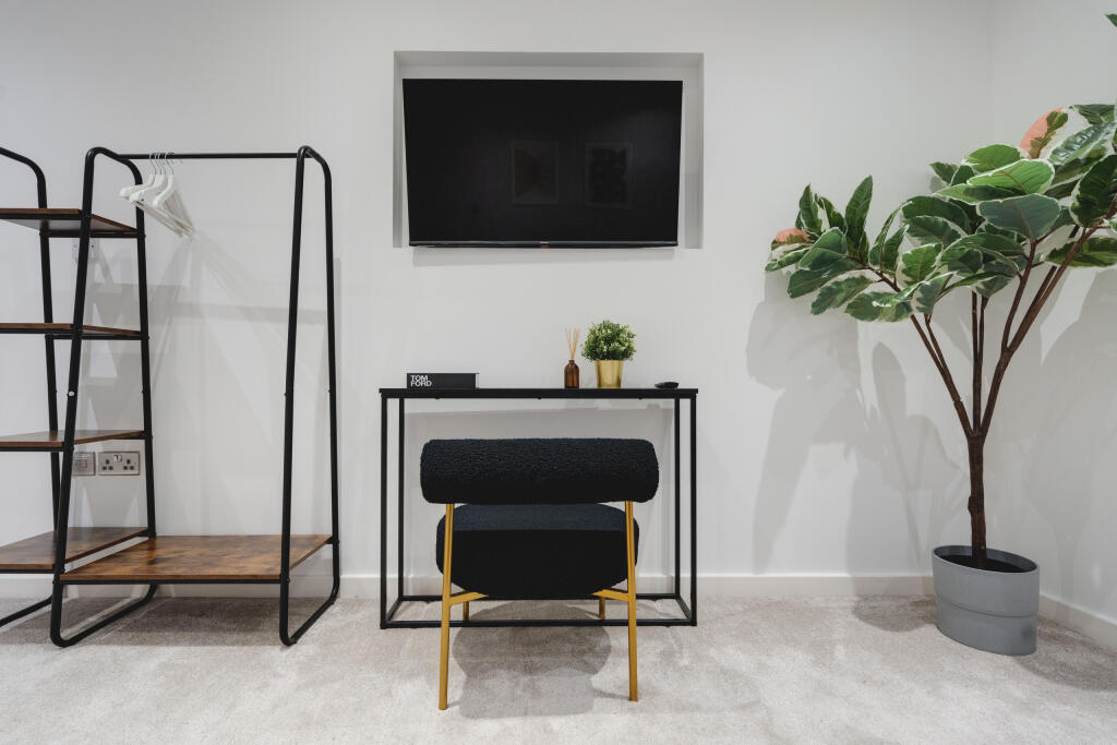 hounds gate court (62 of 70)