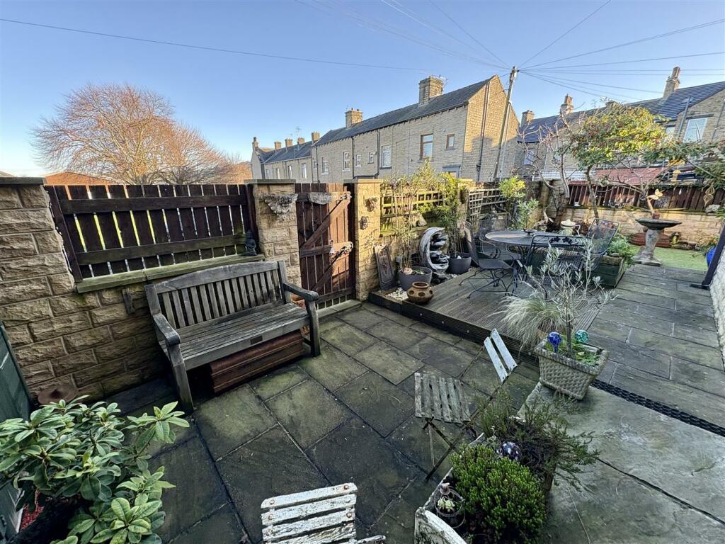 Bramleys Estate Agents - Ainley Street - Elland (8