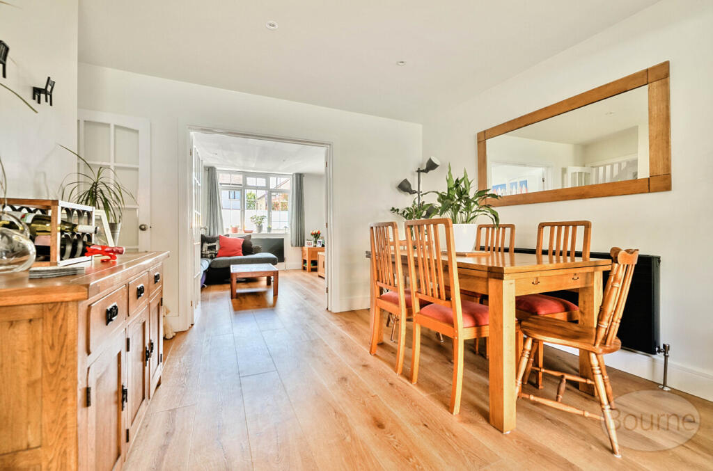 533e5227-5a5e-48f...