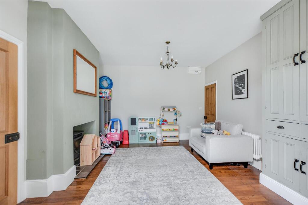 Kitchen/Diner/Living