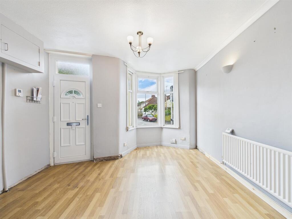 13 - Terraced House for Auction, Staple Hill.jpg