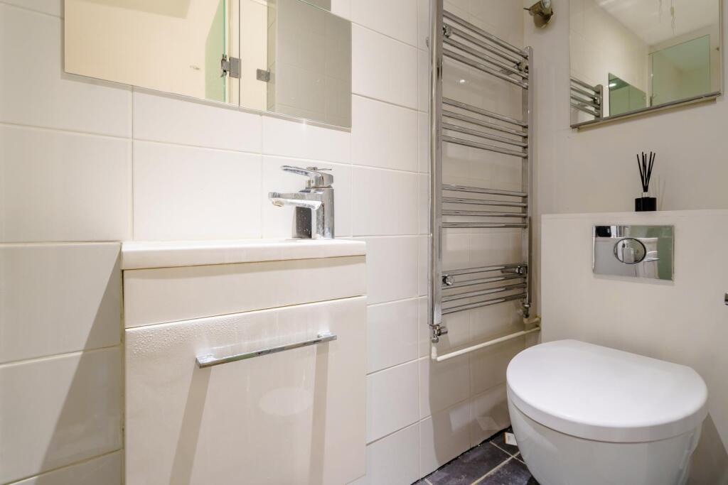 8407023-interior16-800.jpg