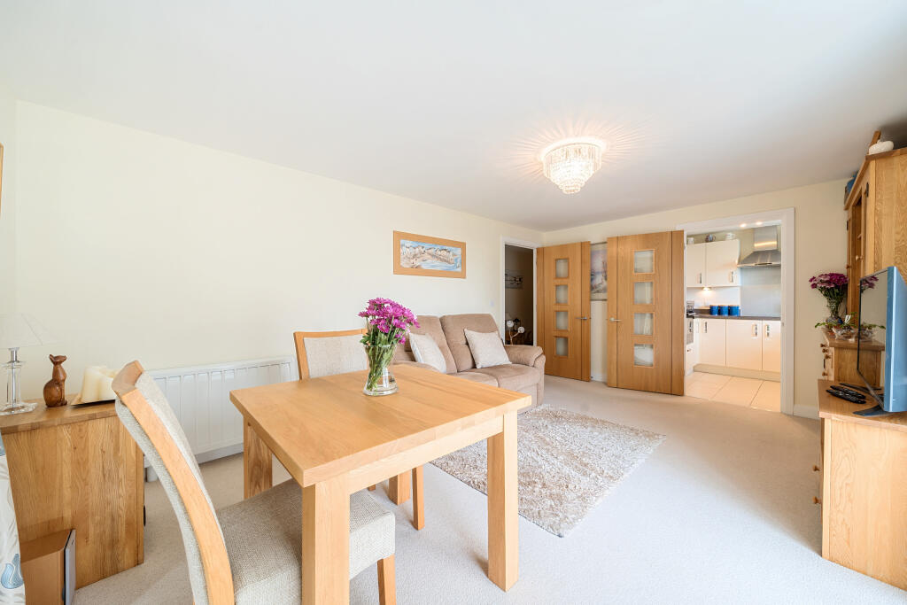 LivingLiving / Dining Room Room