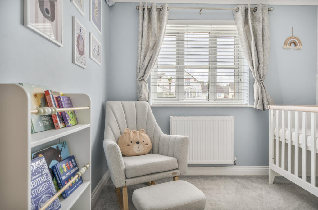 1302998-4-68402b4...