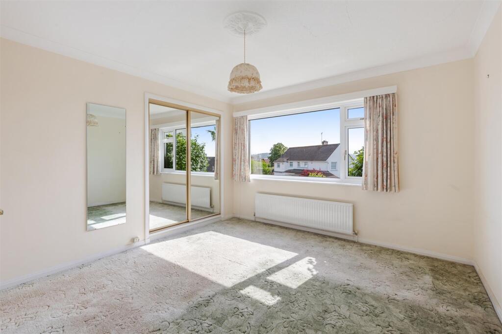 A21 - 24 Manscombe Road TQ - 250613.jpg