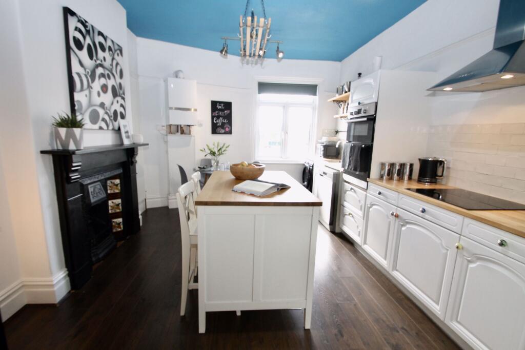 Kitchen with dining area