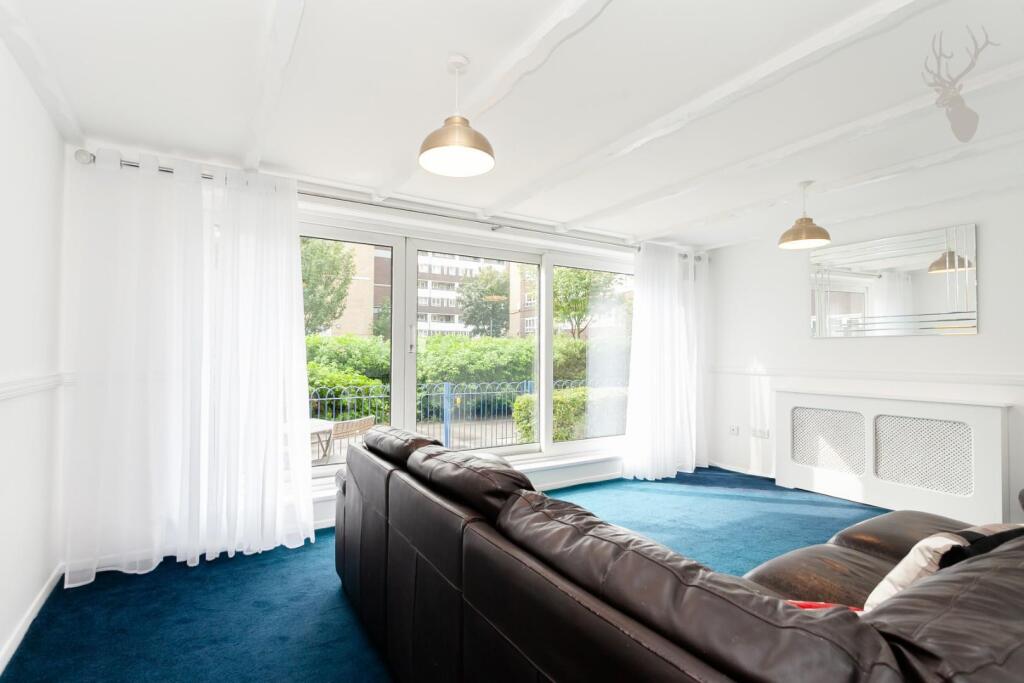 Sheffield Square (6).jpg