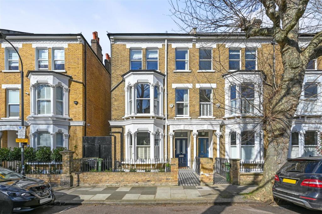 Cromwell Grove - Exterior1