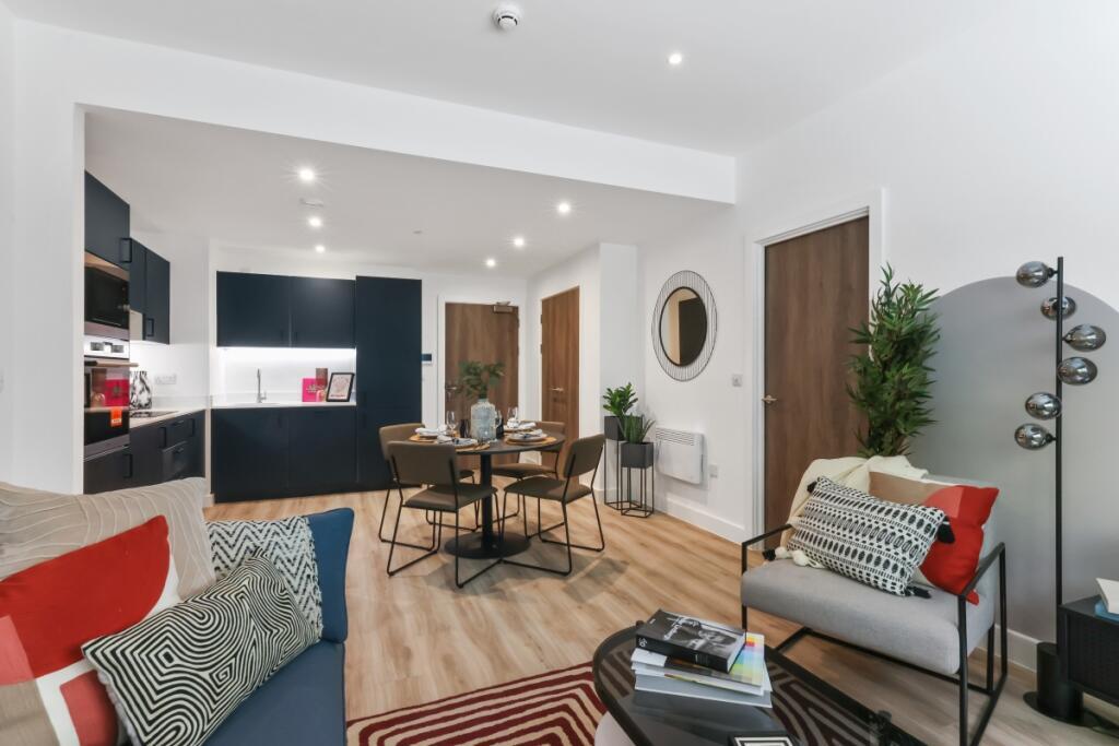 Call us to view this 3 Bedroom on Hetley Road, fo