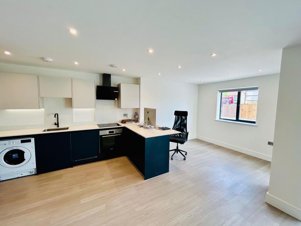 WhatsApp Image 2025-05-08 at 15.47.38_b7316876