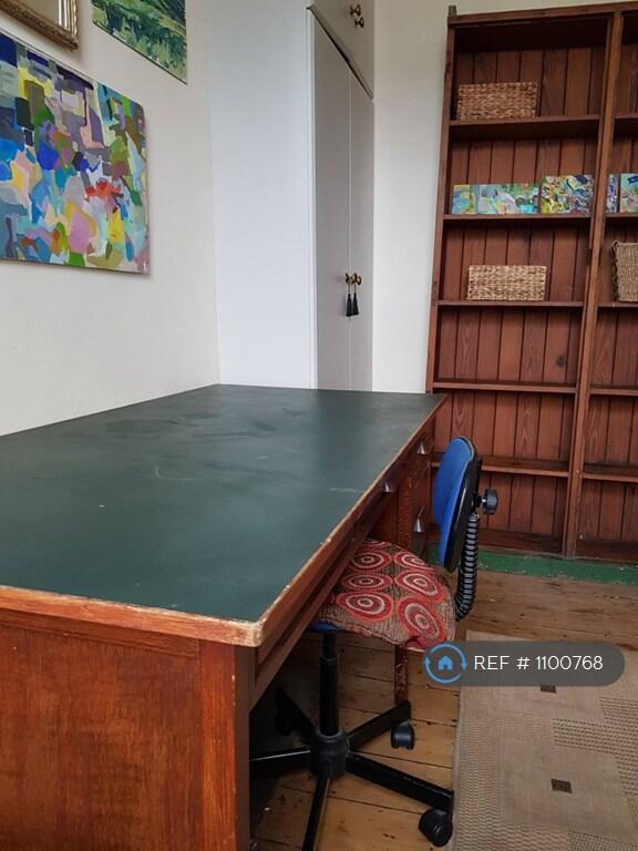 Desk And Wardrobe