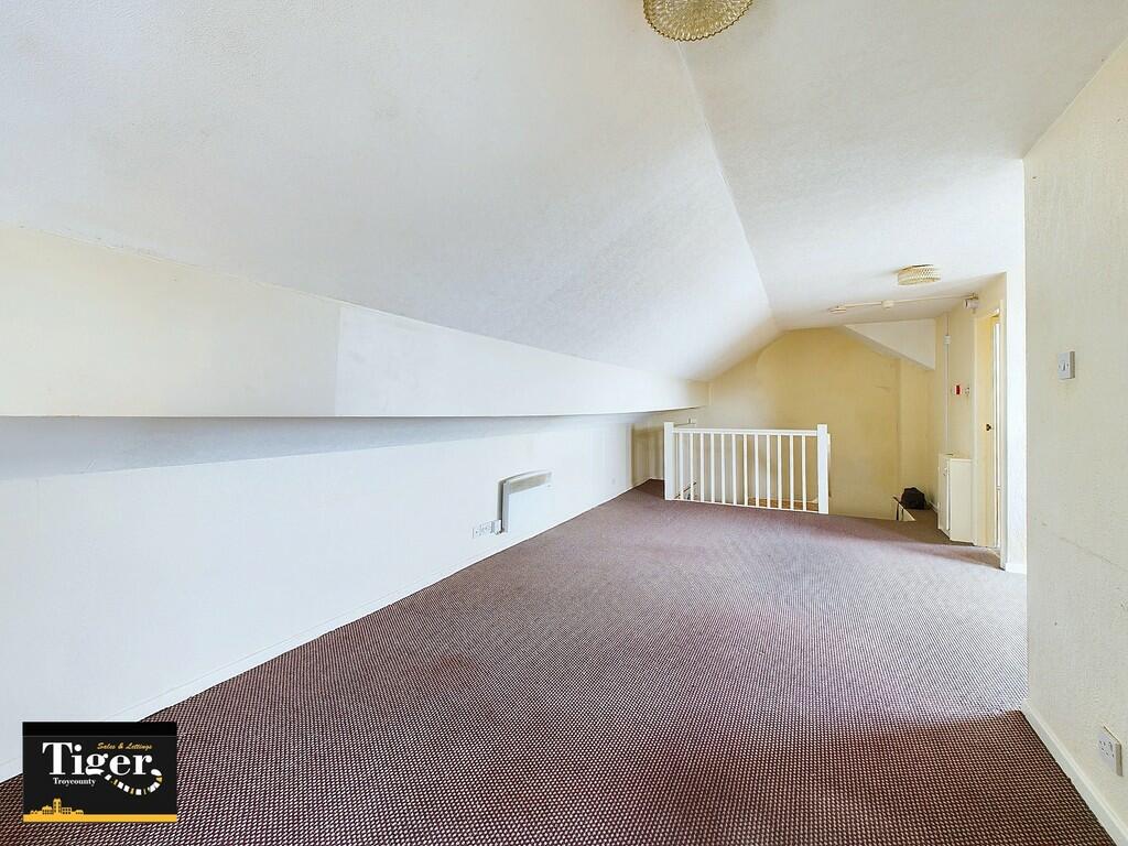 CAM03440G0-PR0195...