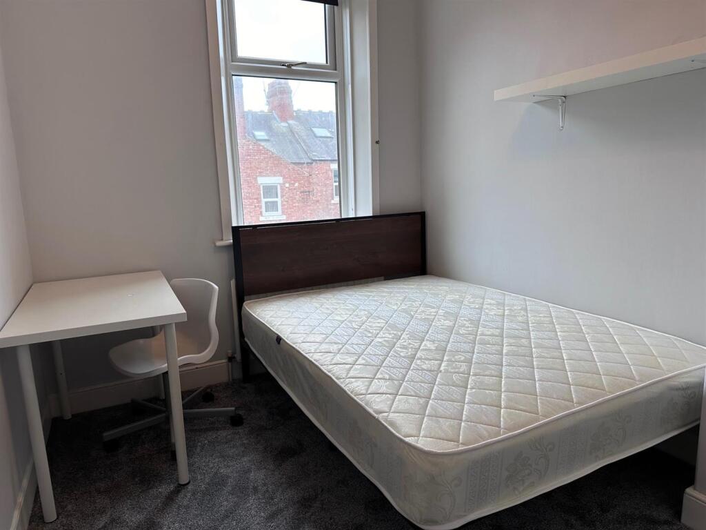 Bedroom Two.jpg