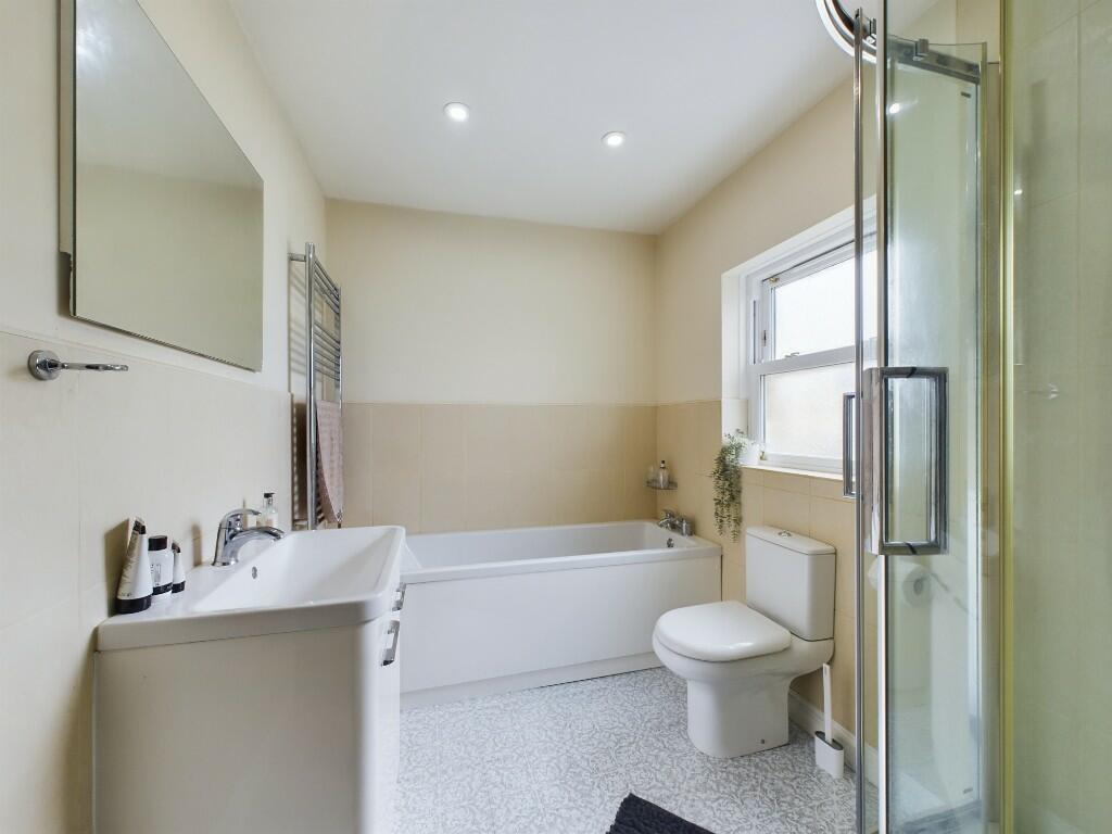 Family bathroom