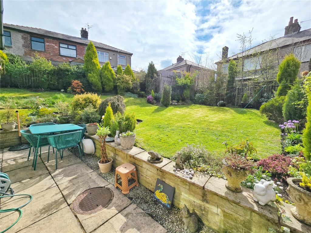 South Facing Gardens