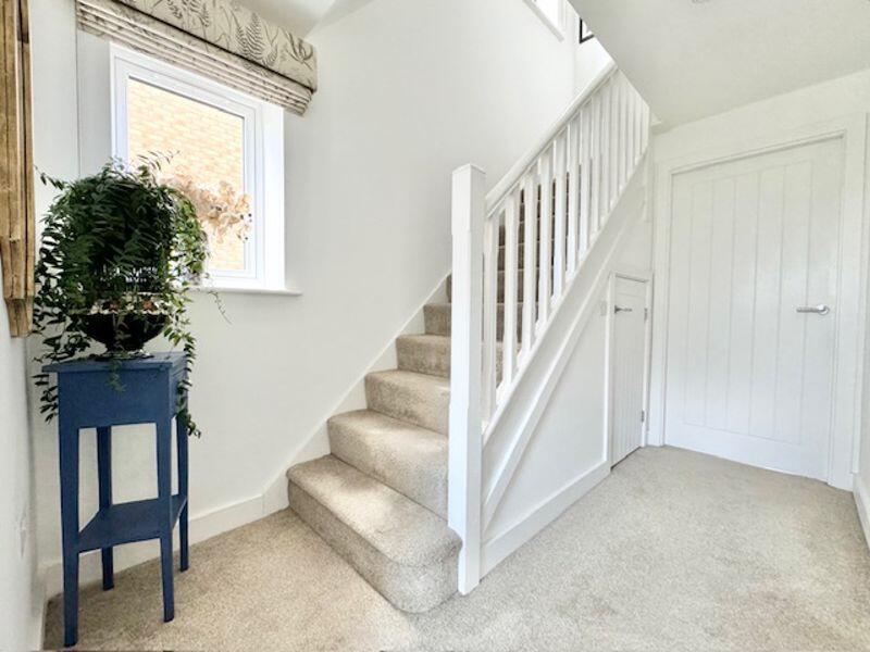 Entrance hall view 2