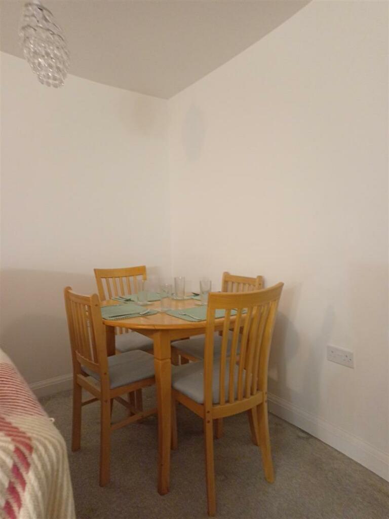 10 Red Fox Square 2.jpg