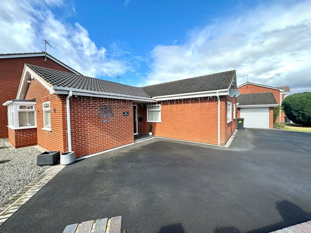 PHOTO-2024-09-11-12-26-14 2.jpg