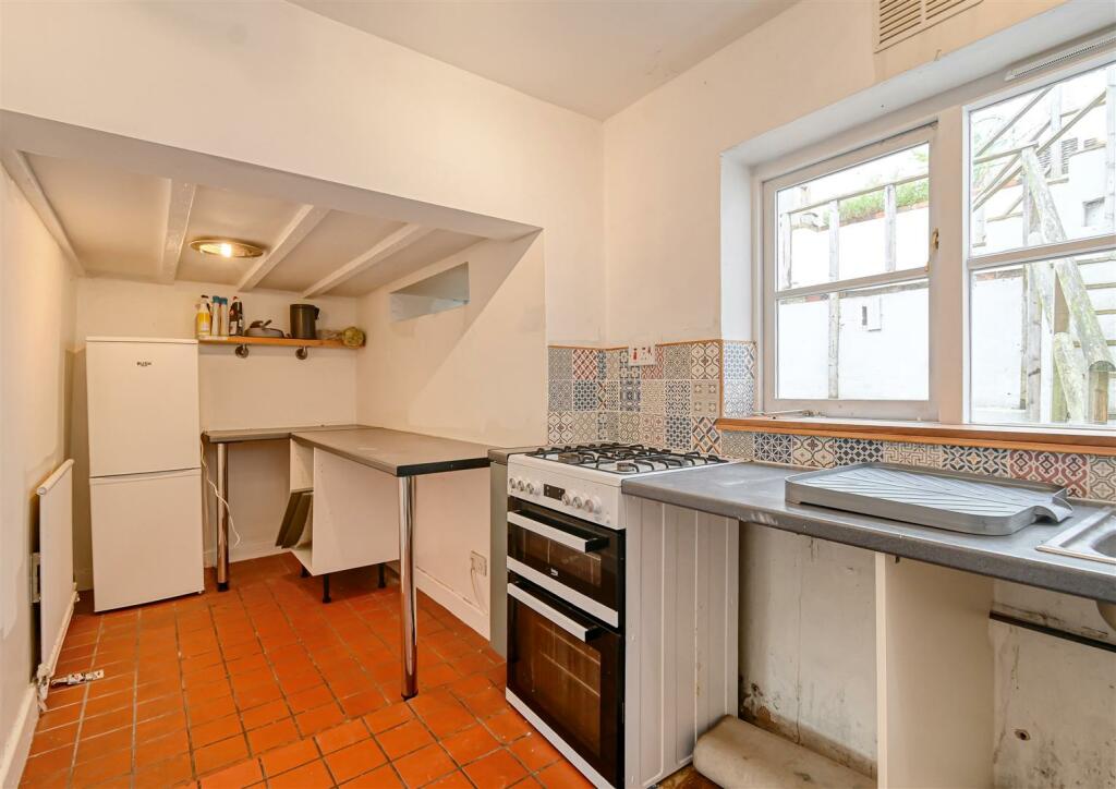 38 Bernards Hill-3.jpg