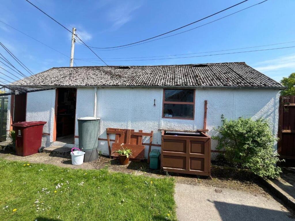 garage