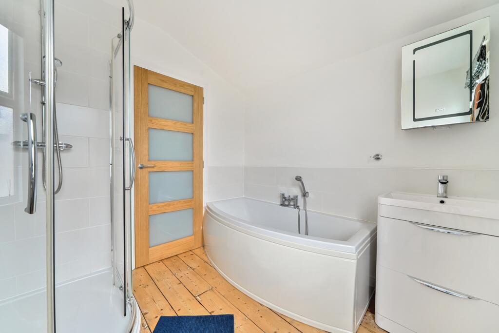 1324436-7-6875182a6052d