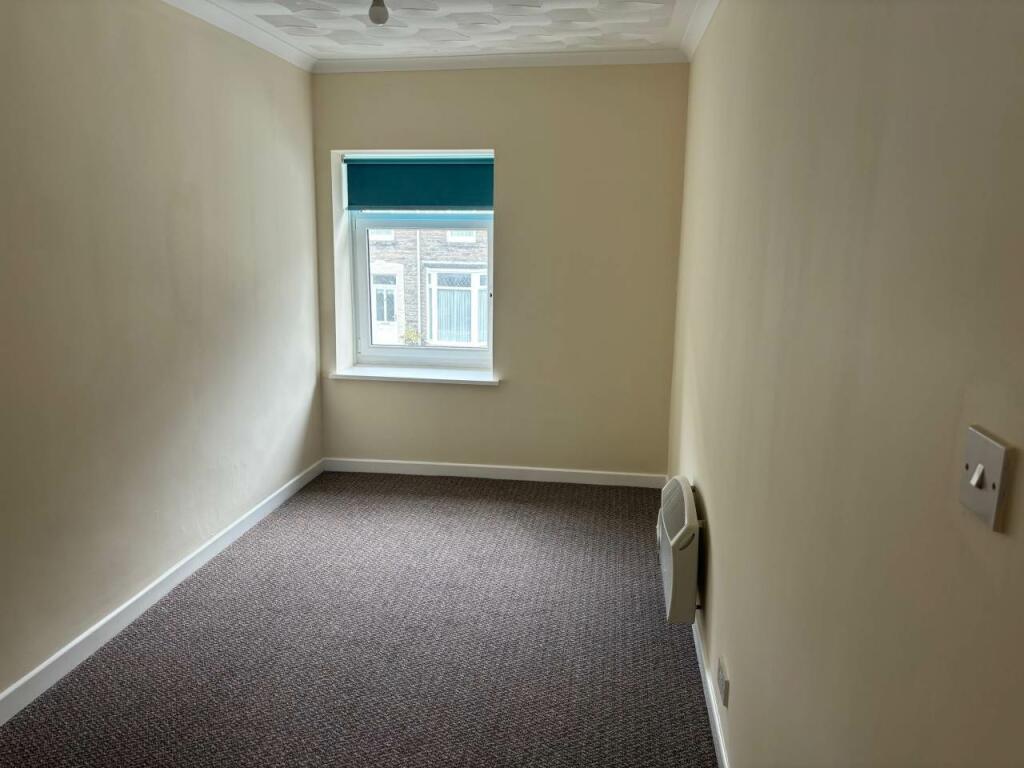 97 - 99 Neath Road 4