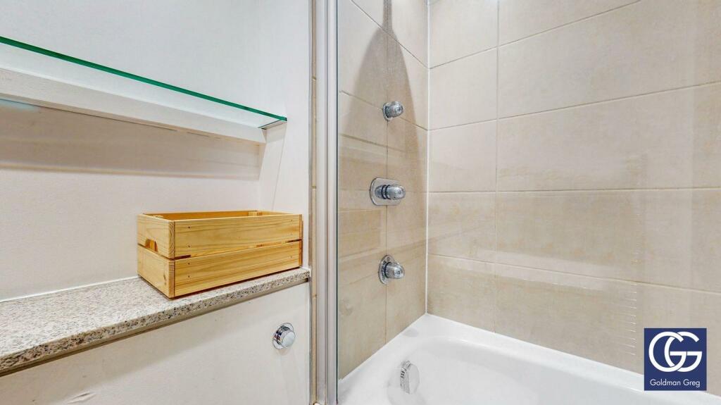 3.16 Balmoral Apartment - QRtBxqQ0P0tWTyvE45M7.jpg