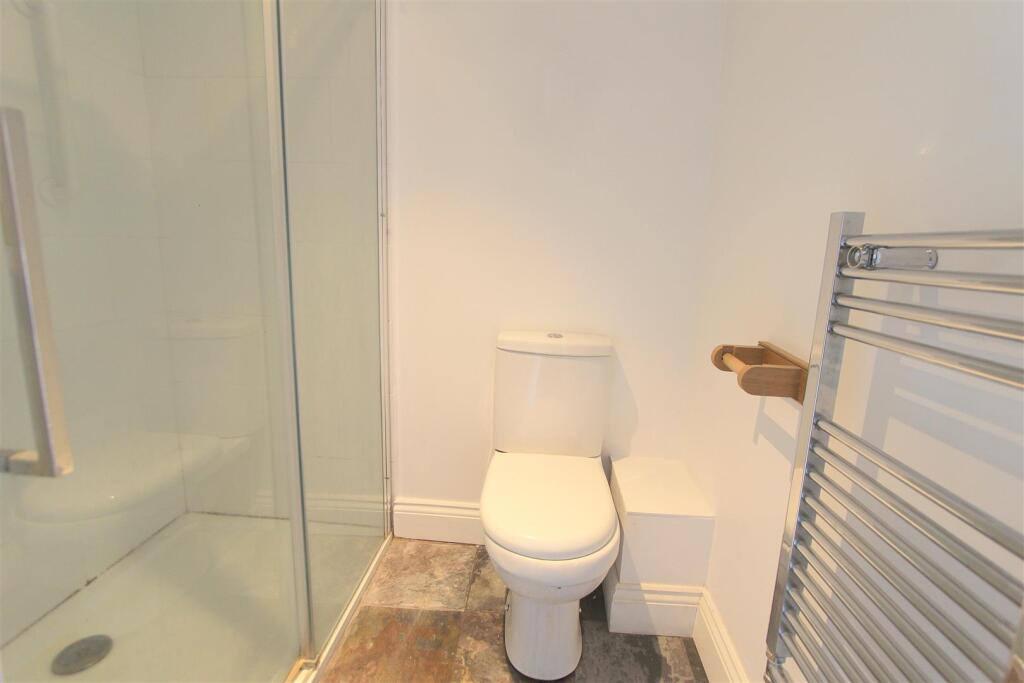 shower room.JPG