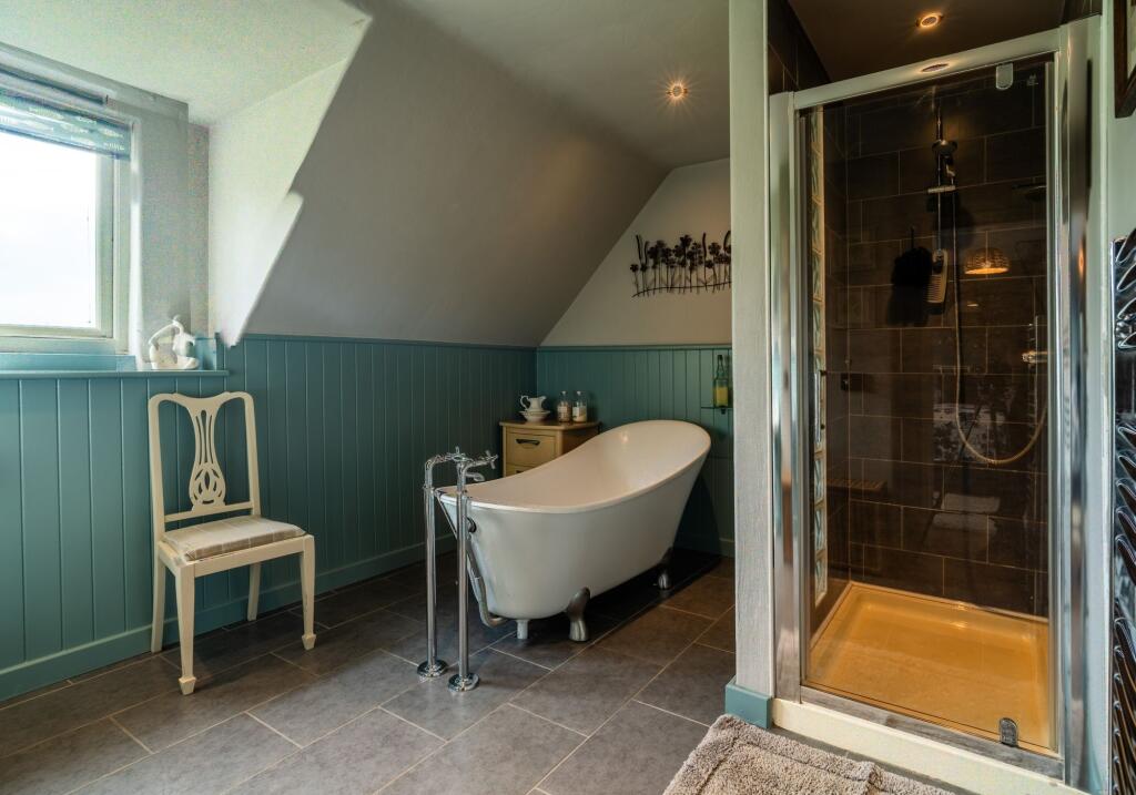 Bedroom One En-Suite