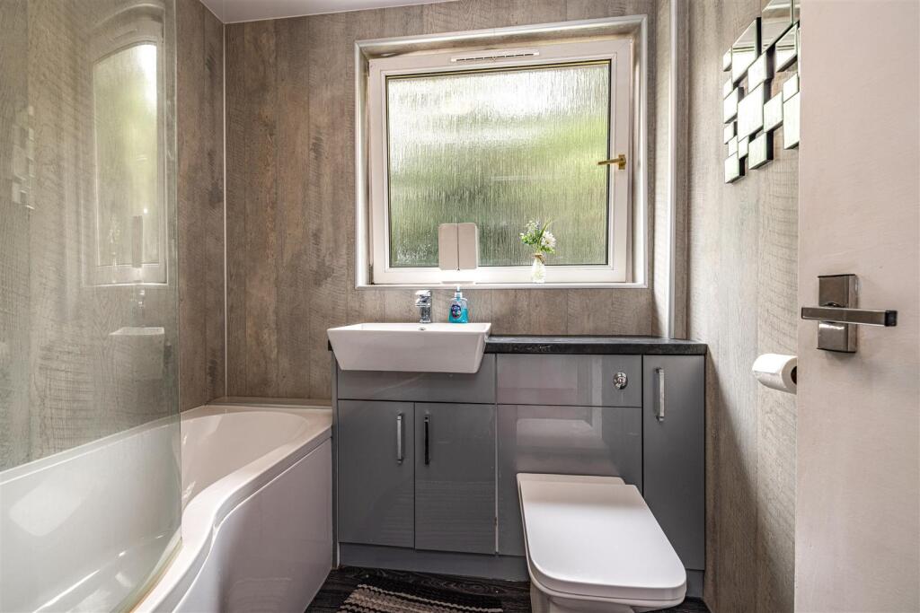 45 Balmoral Avenue Galashiels 30.JPG