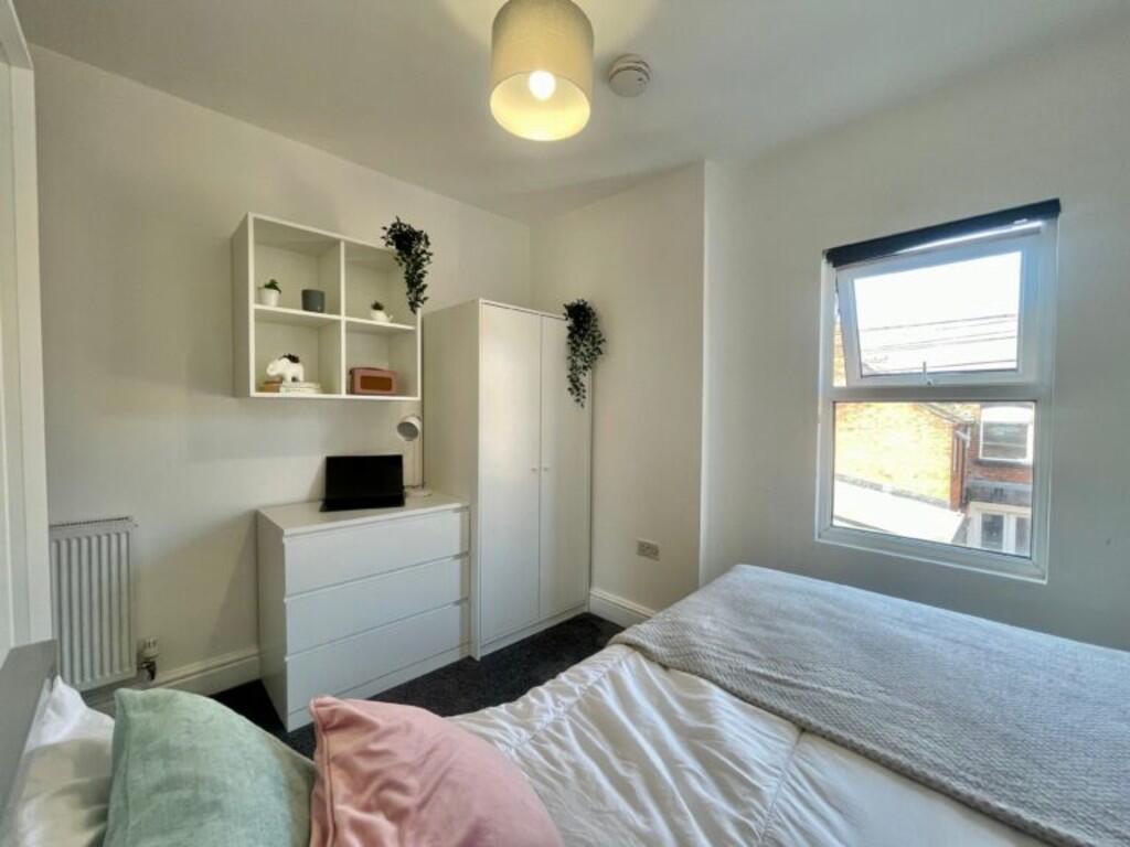 3d59ab91-468d-43f...