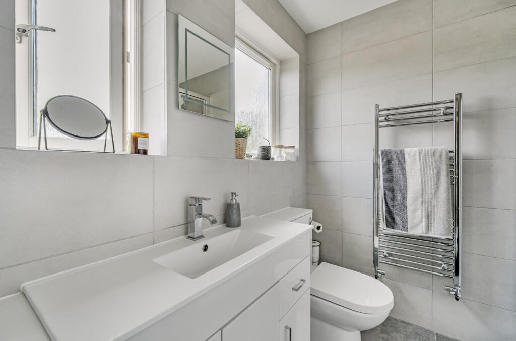 1320099-19-686694...