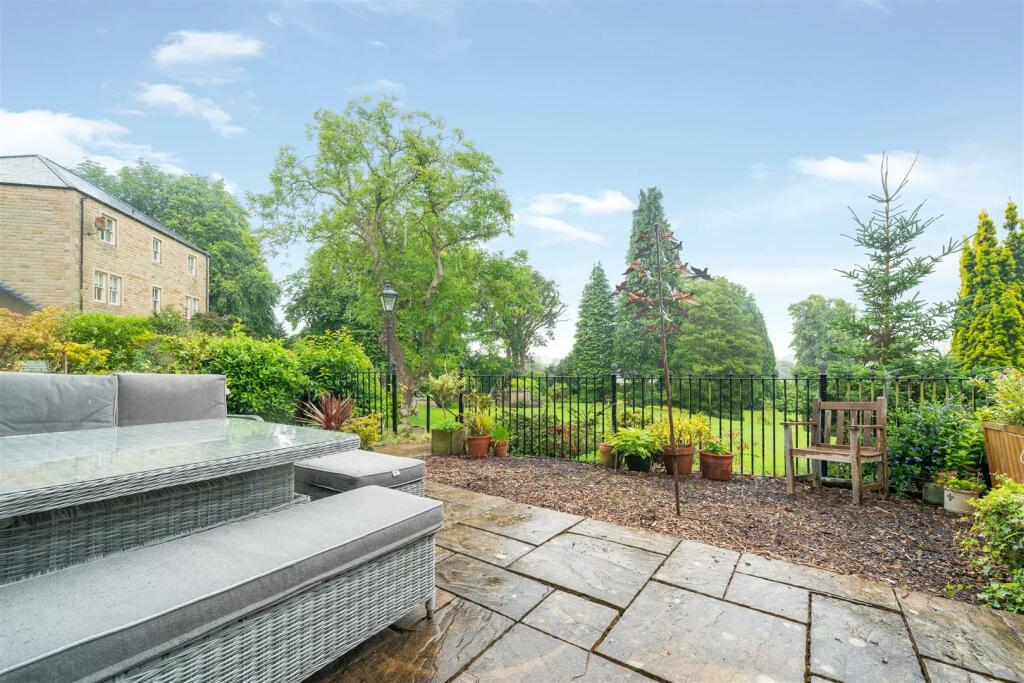 Garden-4.jpg