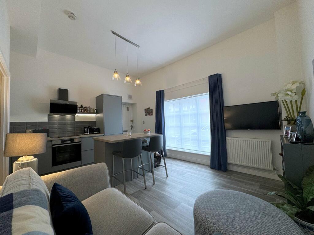 Open Plan Living/Kitchen