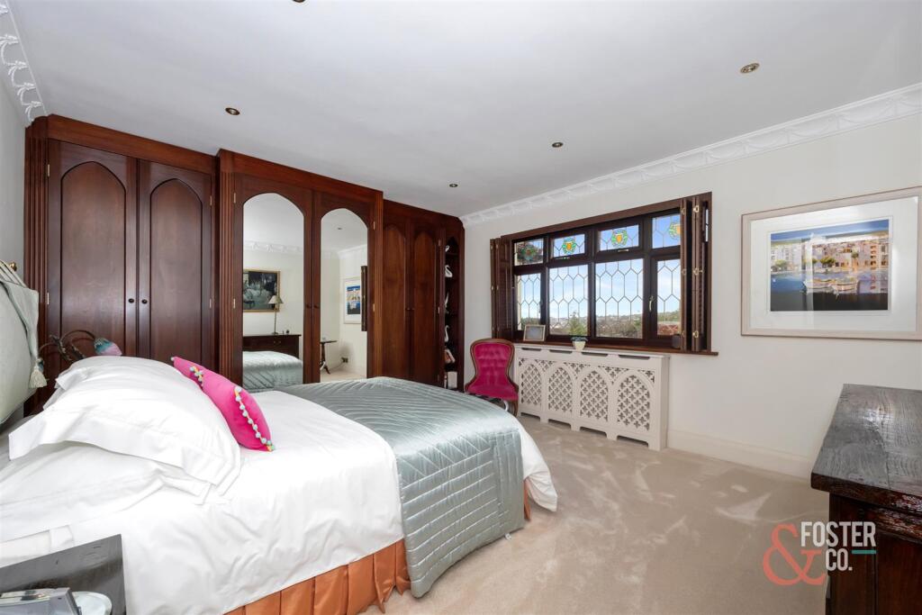 Surrenden Crescent, 58-008.JPG