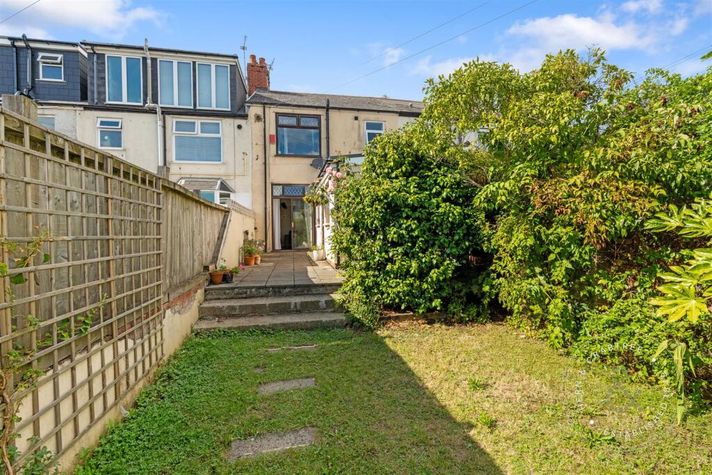 Gelligaer Street, Hern Crabtree (9).jpg