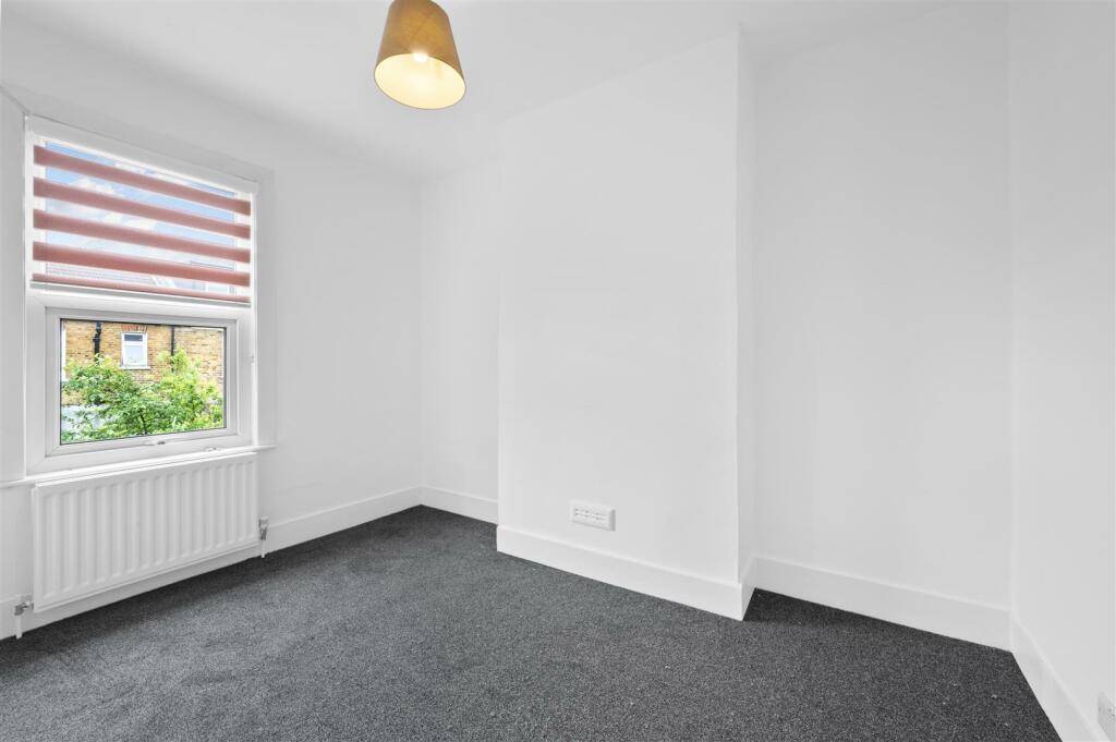 16 Gore Road,9.jpg